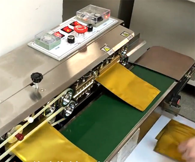 江蘇精選連續(xù)封口機(jī)案例展示